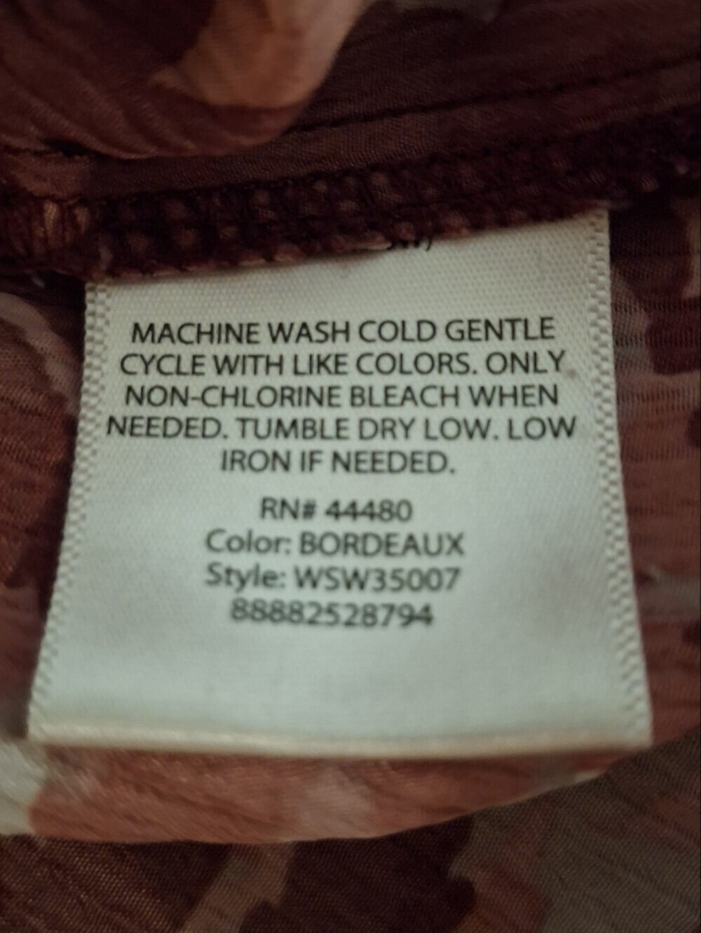 White Stag Wonen's Button-Front Floral Tunic in Burgandy & Blush - Picture 6 of 10